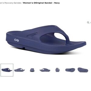 OOFOS Unisex Thong Sandal, Navy
